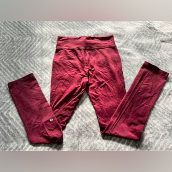 Lululemon Size 6 Straight Leg Pants - Picture 3 of 5